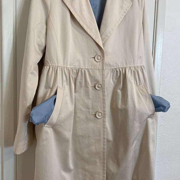 DKNY Women’s Coat - knee/thigh length, cream/natural color, size M - Picture 8 of 10